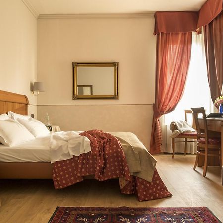Hotel Ambasciatori Brescia Esterno foto