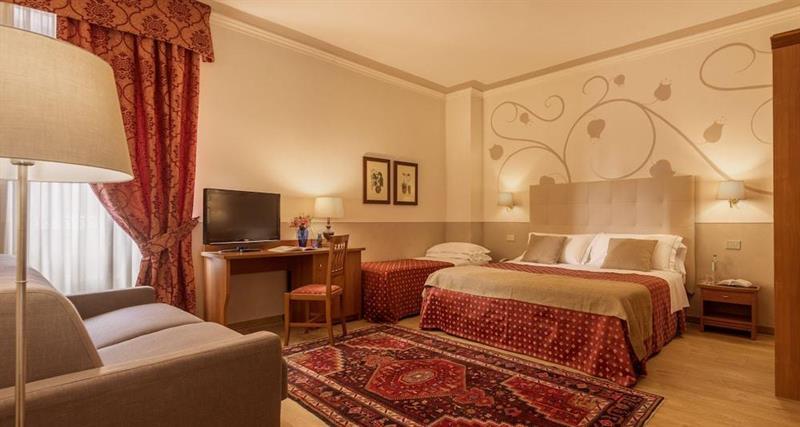 Hotel Ambasciatori Brescia Esterno foto